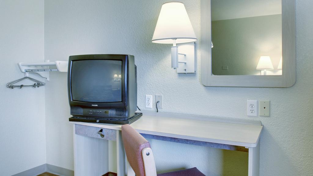 Motel 6 Manhattan Kansas Kamer foto